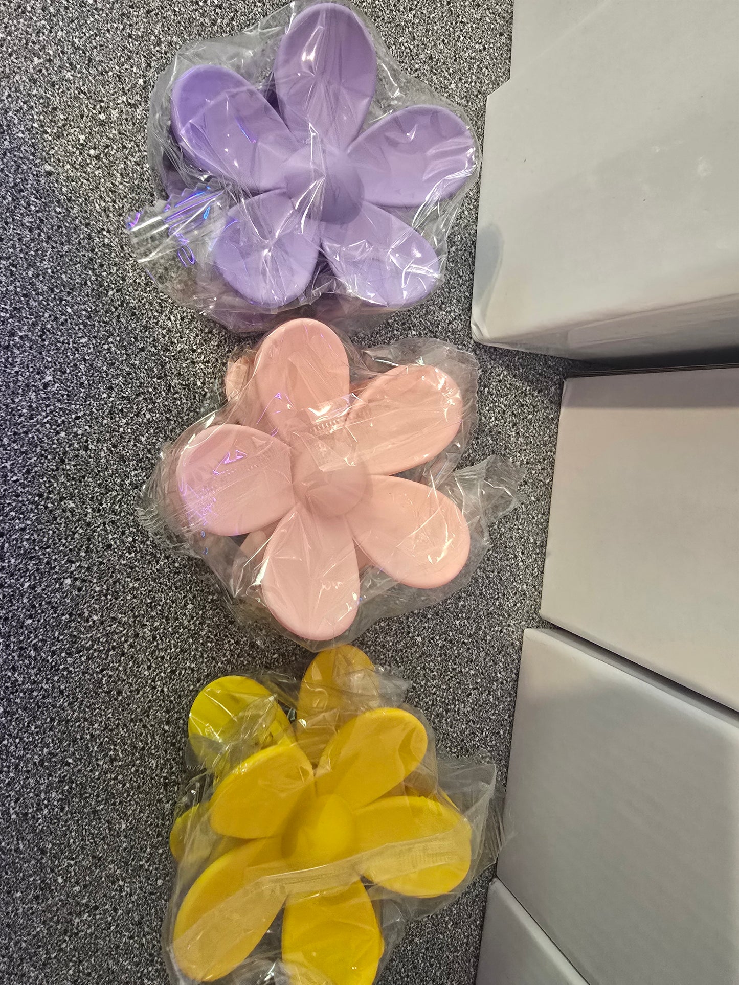 flower shape claw clip